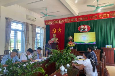 ĐẢNG ỦY XÃ QUANG HƯNG KIỂM TRA, GIÁM SÁT CHI BỘ TRƯỜNG TIỂU HỌC TRỰC KHANG